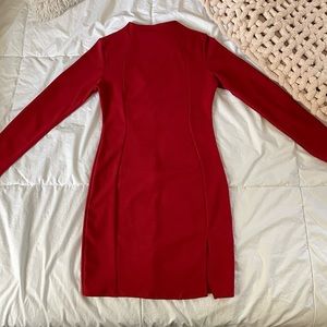 BURGUNDY COCKTAIL OPENBACK DRESS